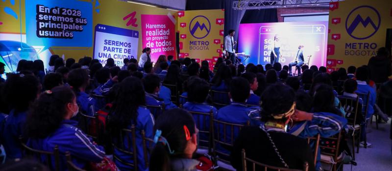 Actividad de cultura ciudadana en el colegio Manuela Beltrán